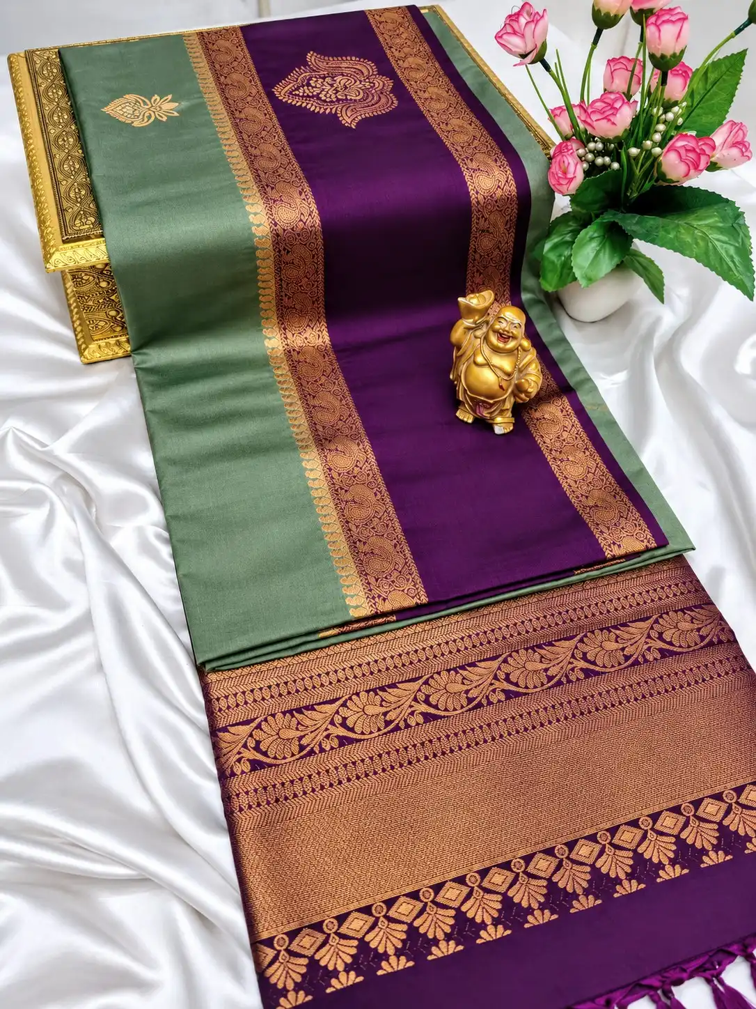 Paisley Floral Vine Zari Border Semi Kanchipuram Silk Saree